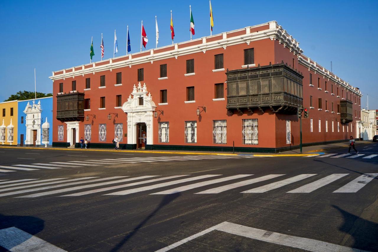 Costa Del Sol Trujillo Centro Hotel Exterior photo